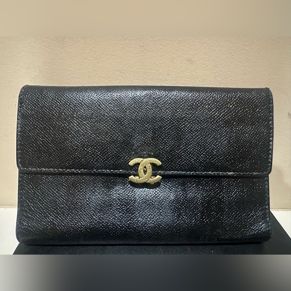 Chanel Large Caviar Vintage Wallet/Mini Bag with Box *Flawed* - Picture 1 of 13